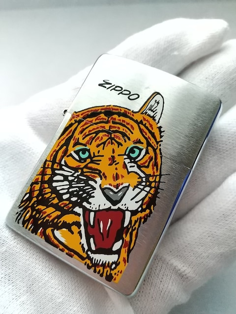 ZIPPO@TIGER@Wb|C^[@Ƃ@   jt@bV 