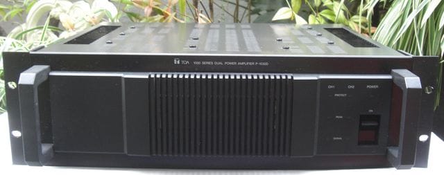TOA/P-1030D業務用デュアルorBTLアンプ中古完動美品:楽器/DJ