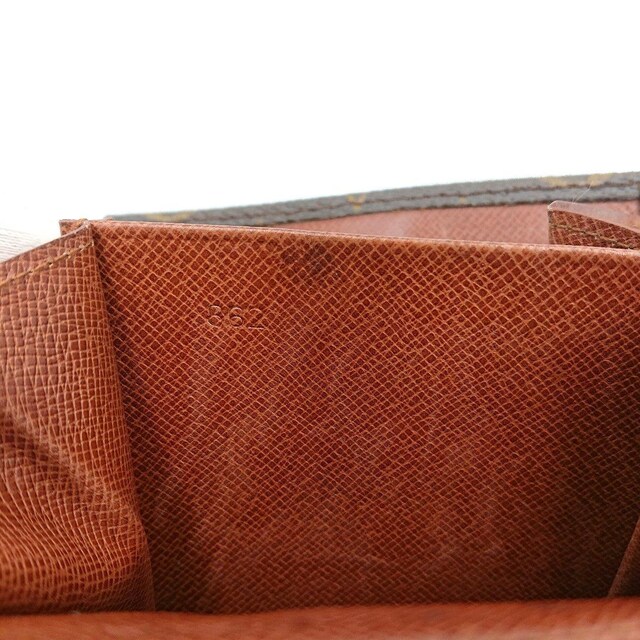 LOUISVUITTON z