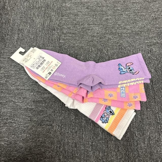  ZARA U Disney  \bNX C 3  uh 
