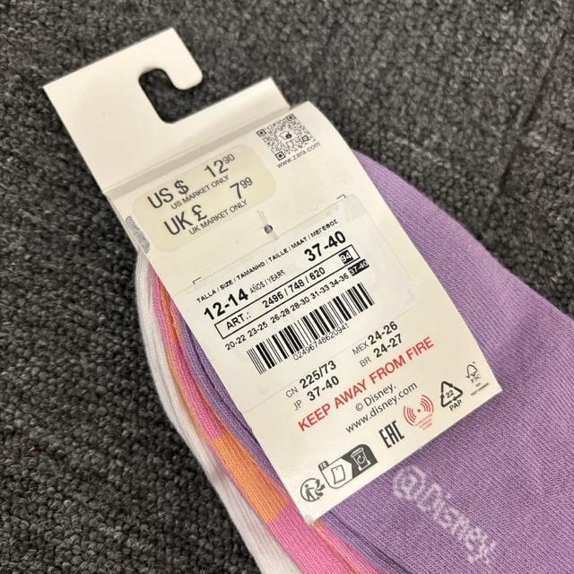  ZARA U Disney  \bNX C 3  uh 