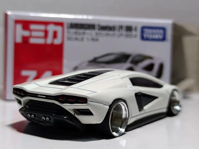 yg~Jz{Mj JE^bN LPI 800-4  zr[ 
