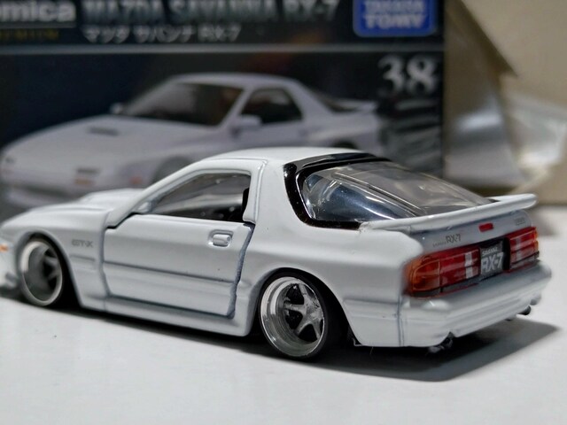 yg~Jv~Az}c_ Toi RX-7