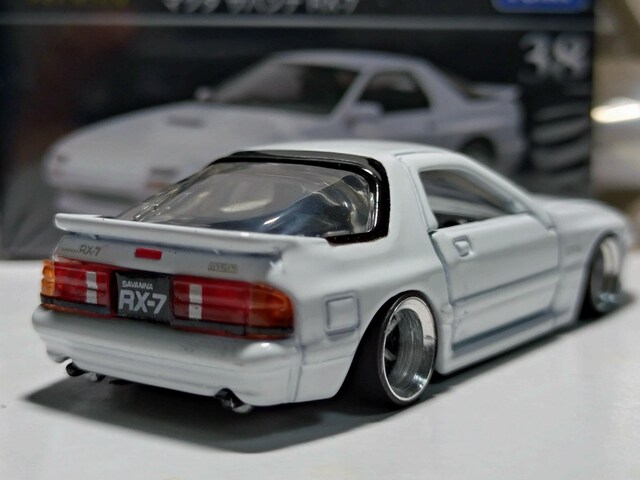 yg~Jv~Az}c_ Toi RX-7