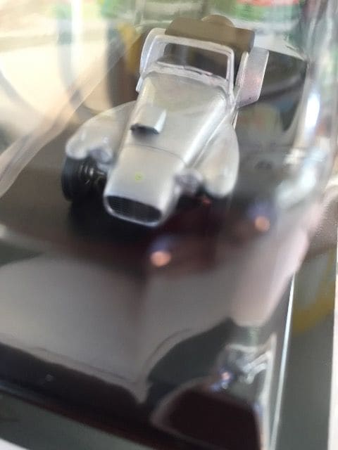  1:64 [^X ~jJ[  Seven  zr[ 
