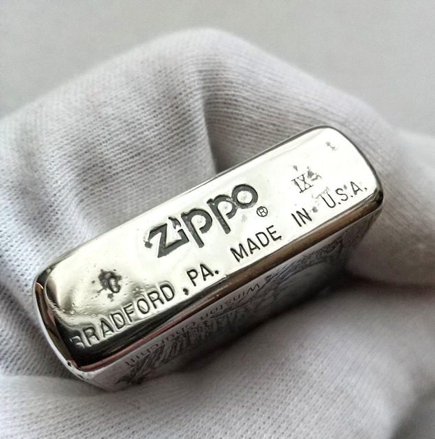 ZIPPO@ECXgE`[`@Wb|C^[@IX 1993@LYLY  jt@bV 