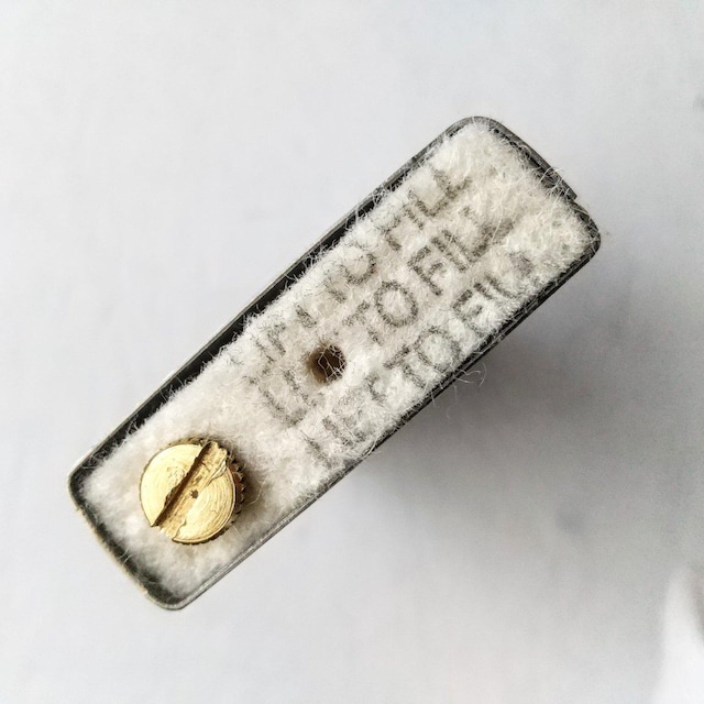 ZIPPO@ECXgE`[`@Wb|C^[@IX 1993@LYLY  jt@bV 