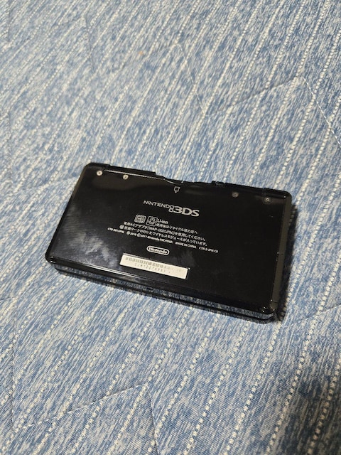 3DS{̃ubNi  Q[{/\tg 