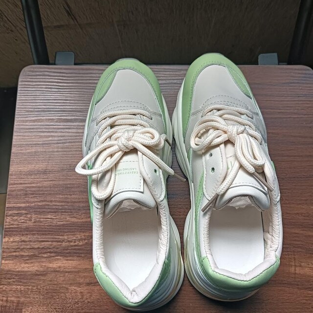Vi 22.5cm fB[X Xj[J[ zCg V[Y C   t@bV 