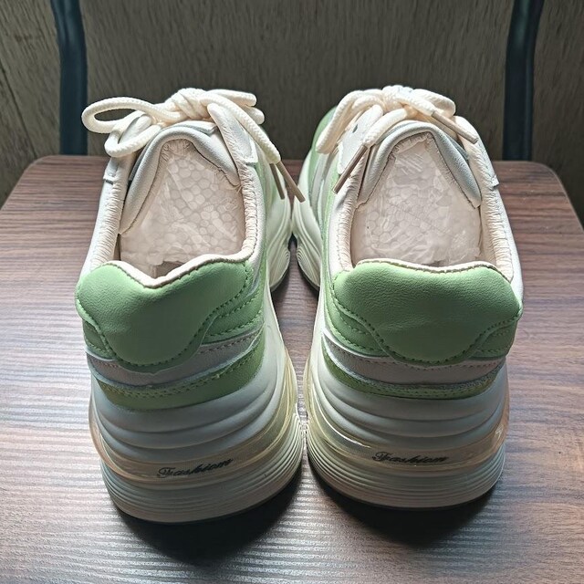 Vi 22.5cm fB[X Xj[J[ zCg V[Y C   t@bV 
