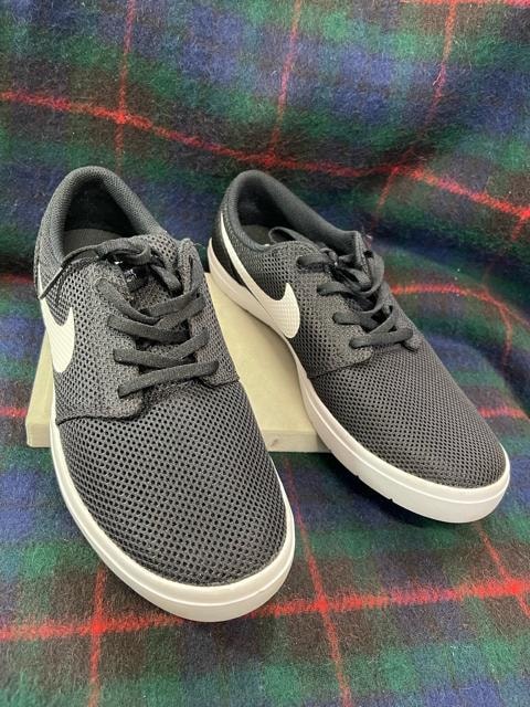 NIKE Y Xj[J[ SB |[gA 2 EgCg iCL Xj[J[ NIKE LOW  jt@bV 