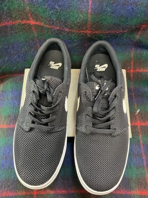 NIKE Y Xj[J[ SB |[gA 2 EgCg iCL Xj[J[ NIKE LOW  jt@bV 