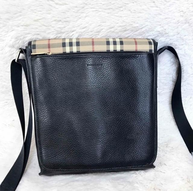 i BURBERRY mo`FbN ؂ւ U[ PVC V_[obO  uh 