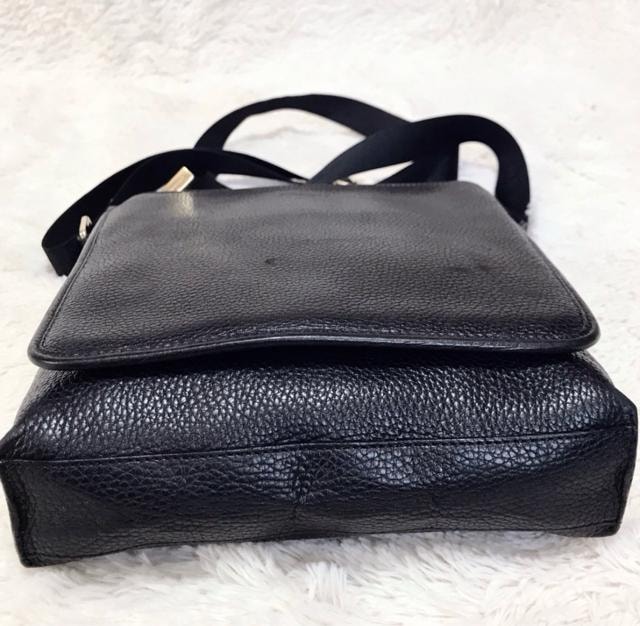 i BURBERRY mo`FbN ؂ւ U[ PVC V_[obO  uh 