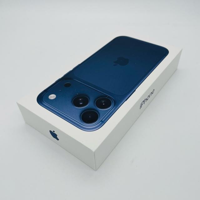 J iPhone 17 Pro 256 GB SIMt[ u[ {  Ɠd/AV 