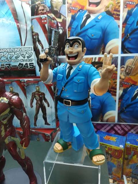 フィギュア　両さん　両津勘吉　6体 Amazon | S.H.Figuarts 両津勘吉 JUMP 50th ANNIVERSARY EDITION