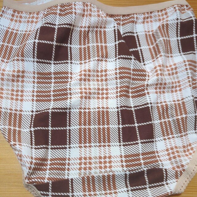 Viߗ uE`FbN L