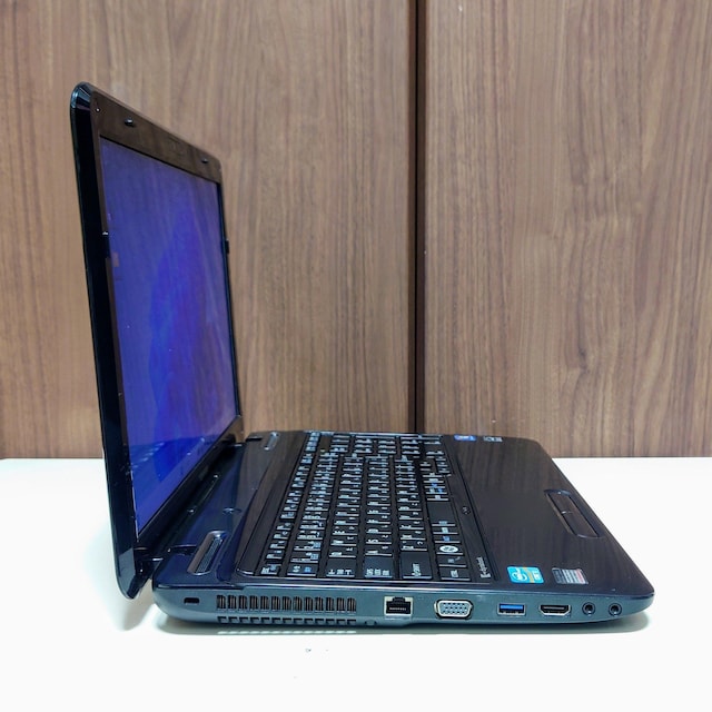 TOSHIBA dynabook Corei7 8GB SSD256GB Windows11 Office2024 J  PC{/Ӌ@ 
