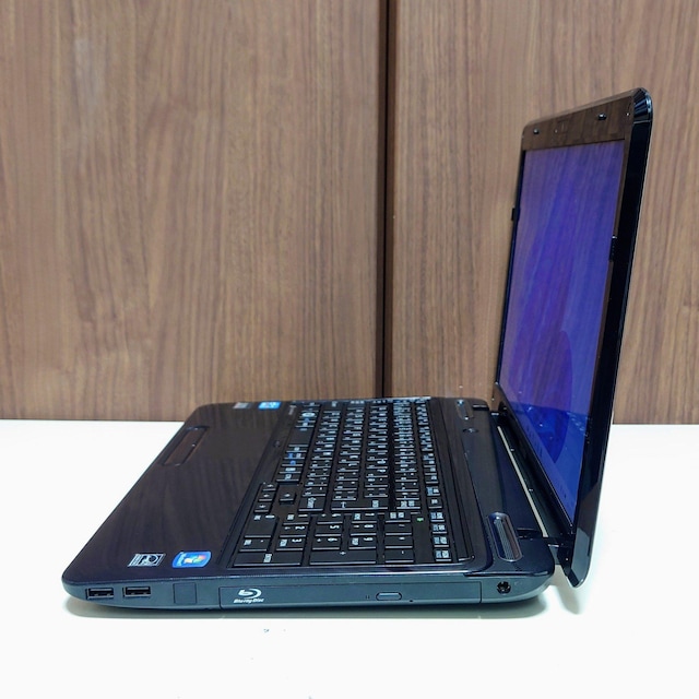 TOSHIBA dynabook Corei7 8GB SSD256GB Windows11 Office2024 J  PC{/Ӌ@ 