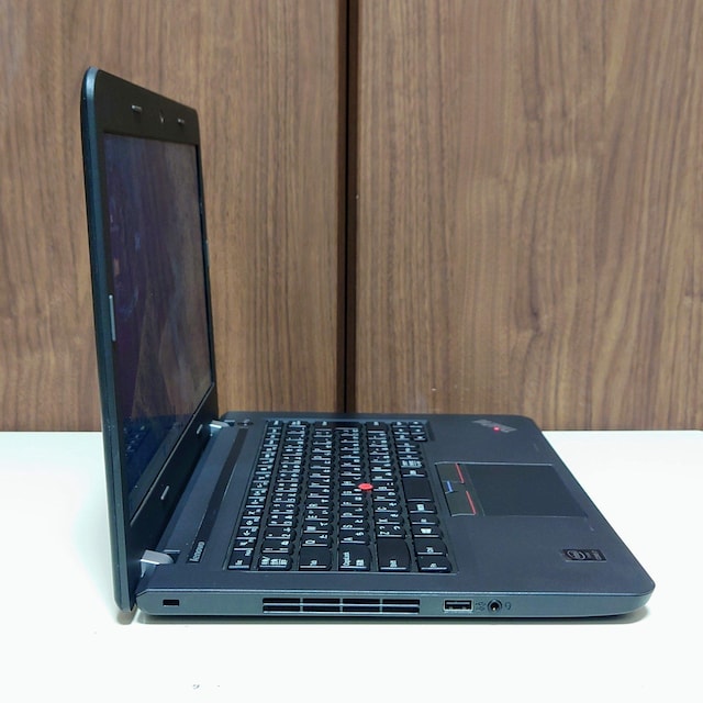 Lenovo ThinkPad Corei7 16GB SSD512GB Windows11 Excel Word J  PC{/Ӌ@ 