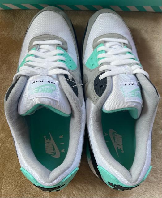 NIKE AIR MAX 90 エアマックス スニーカー ティファニーブルー ☆NIKE☆送関込☆UR確定！美しいティファニーブルーAir Max 90