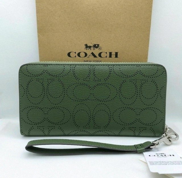 COACH@p`OVOl`[z@O[iFjjp@AEgbg  uh 