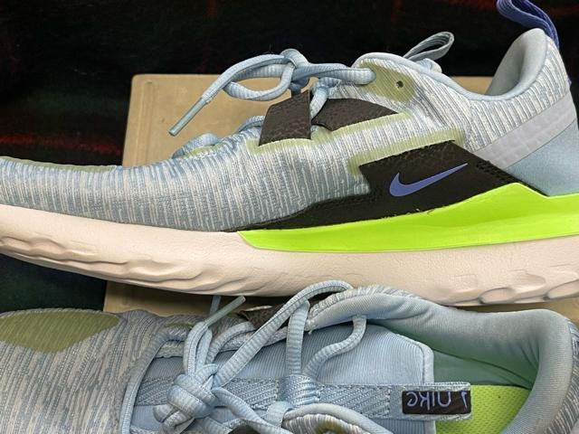 NIKE renew arena iCL@j[@jOV[Y@26cm Xj[J[ iCL V[Y  uh 
