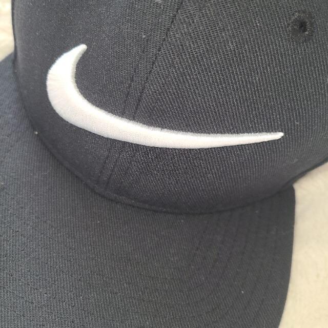 NIKE Lbv  uh 