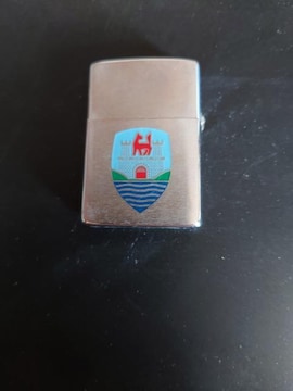 ZIPPOWN