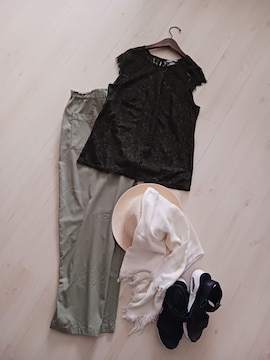 H&M/uEX[X̃J[LgbvX