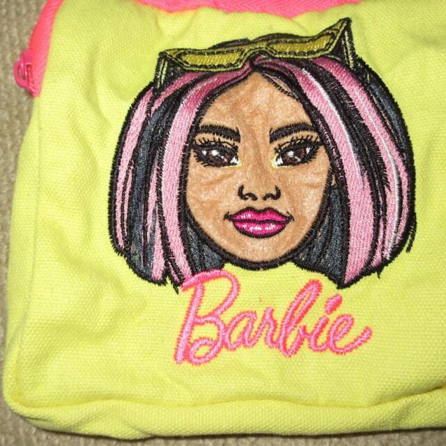 gpBarbieo[r[XNGA|[`KV|  uh 