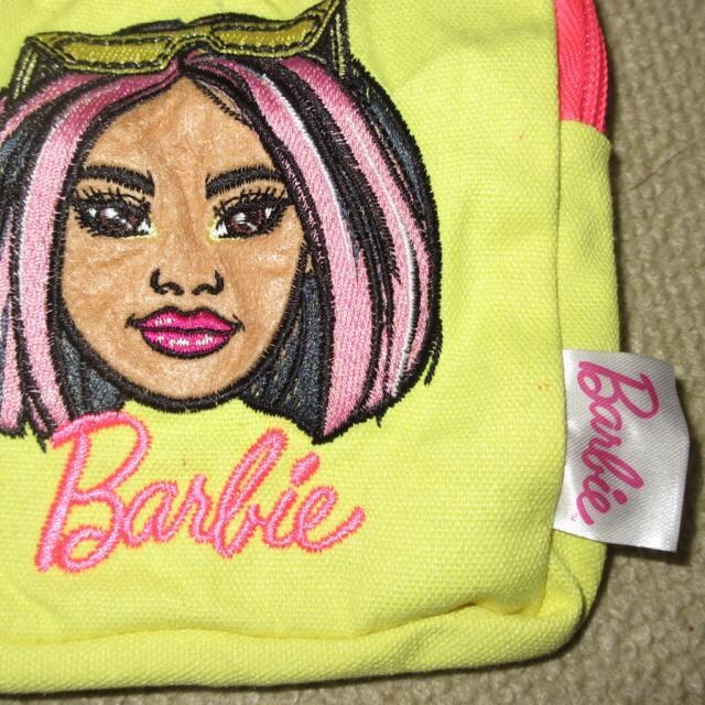 gpBarbieo[r[XNGA|[`KV|  uh 