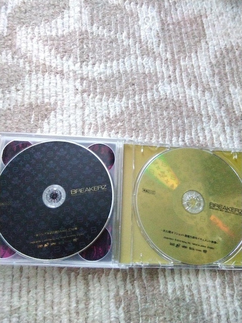 BREAKERZ BEST`SINGLE COLLECTION`  CD/DVD/rfI 