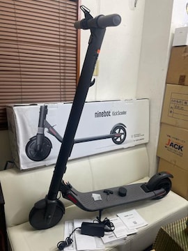 ZOEFC@ Ninebot Kickscooter ES2