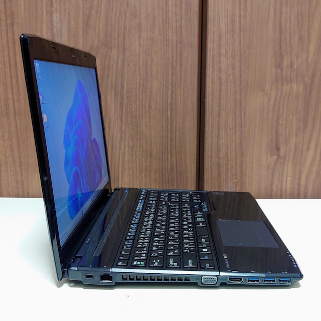 FUJITSU LIFEBOOK Corei7 16GB SSD512GB u[C DVD Excel Word J  PC{/Ӌ@ 