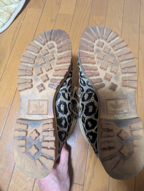 adidas@AfB_X~WF~[XRbgR{ JS LEOPARD HIKING Bi^ԁ@G96749j  uh 