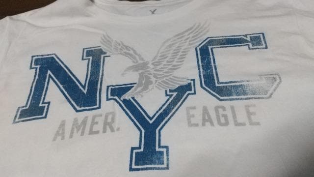 AMERICAN EAGLE̔TVcMTCY  uh 