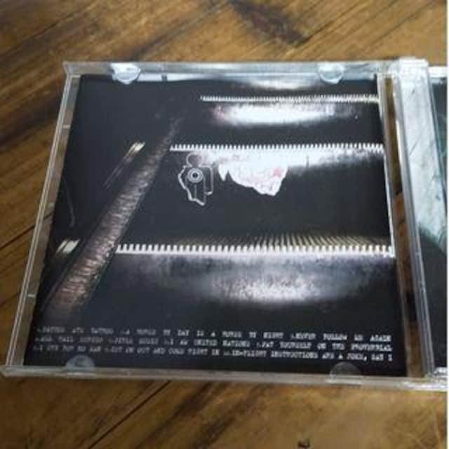 CD Yes! Tinnitus!/Shooting At Unarmed Men  CD/DVD/rfI 