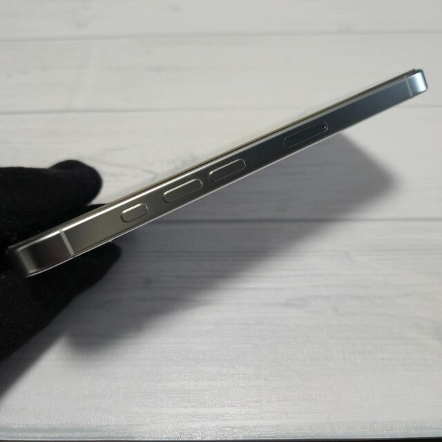 iPhone 16 Pro 256GB zCg`^jE