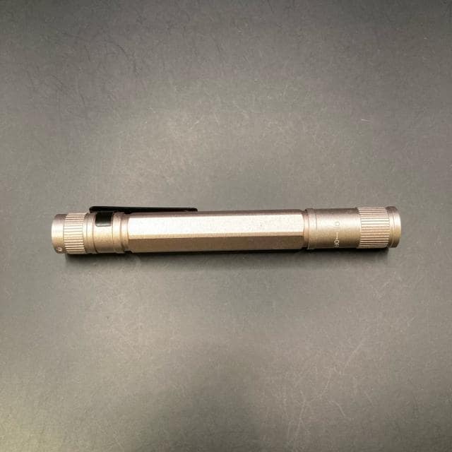  GENTOS WFgX Cg LU-104  W[/X|[c 
