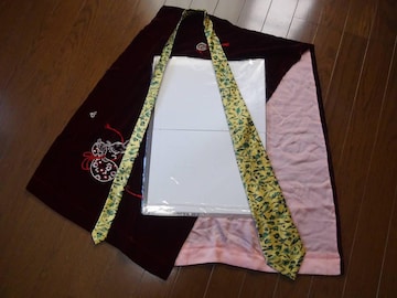 DRY CLEAN ONLŶPOOPURE SILK̃lN^C!B