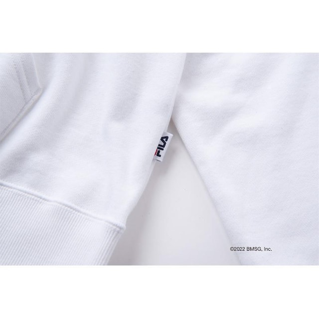 Vi FILA x BE:FIRST vI[o[ XEFbg p[J[ M EMBROIDERY PULLOVER HOODY  uh 