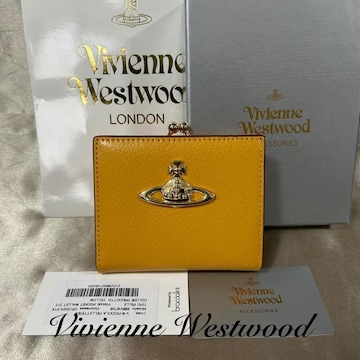 yVigpzVivienne Westwood܂z@lCFCG[