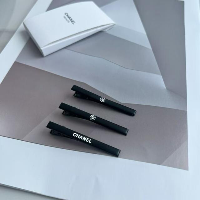 Vi@CHANEL  wAs@Nbv  ubNS@3{~1Zbg