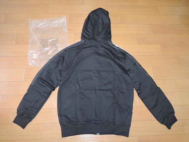 ViAfB_XIWiXadidas originalsXEFbgp[J[  uh 