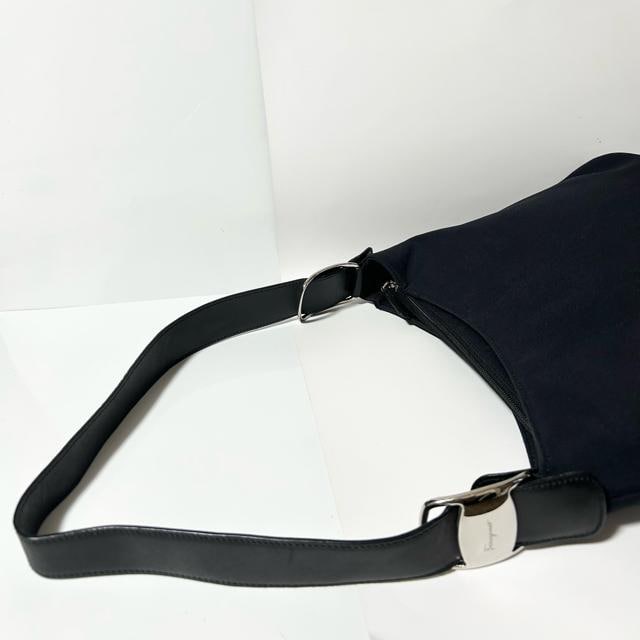 Ferragamo tFK @  V_[obO  uh 