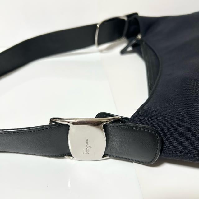 Ferragamo tFK @  V_[obO  uh 
