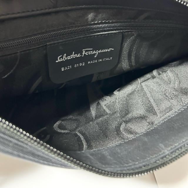 Ferragamo tFK @  V_[obO  uh 