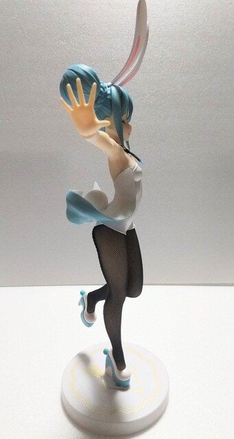 t[ ~N BiCute Bunnies Figure WHITEveryȂz  Aj/R~bN/LN^[ 