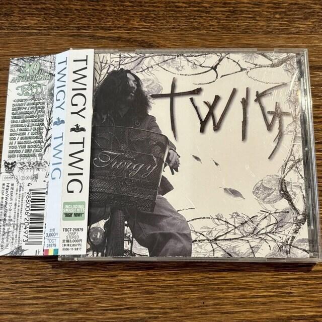 yTWIGYzTWIG   CD/DVD/rfI 